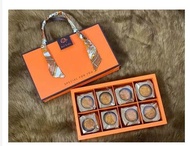 Bánh trưng thu Mei-Xin Lava Custard Mooncake 360gr (45gr*8bánh+Túi của hãng)