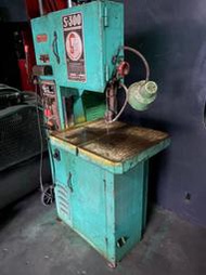 世鑫油壓中古機械設備買賣  立式帶鋸機-300狀況佳！！