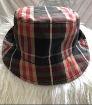 英國🇬🇧Burberry Check Cotton Bucket Hat