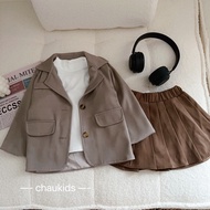 Set bộ quần áo vest 3 chi tiết chân váy nâu xếp ly cho bé gái