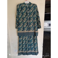 Setelan batik / baju nenek