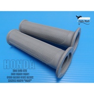 GRIP HANDLE GREY Fit For HONDA C50 C65 C70 C90 CM90 CM91 C100 CA100 C102 CA102/"GREY"
