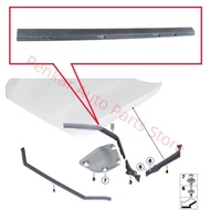 51767239146 Rear Engine Hood Sealing For BMW F20 F21 F22 F23 F30 F31 F34 F35 F32 F32 F36
