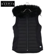 Descente黑色尼龍羽絨背心，附毛領，M碼