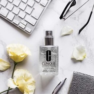 CLINIQUE CLNIQUE JELLY MOISTURIZER - BEAUTY CAT