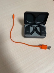 JBL Endurance Peak 真無線運動耳機