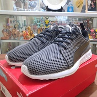 Pum Car Knitted Casual Shoes and Running Sneakers Shoes Color Combination Quiet Shade and Black