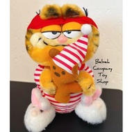 美國二手🇺🇸 10吋 1981年 Garfield 睡衣 抱熊熊 加菲貓 古董玩具 玩偶 娃娃 絕版玩具