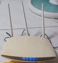 ╭✿㊣ 二手 訊舟EDIMAX AC750多模式無線網路寬頻分享【BR-6208AC】無光碟,不介意者再下標  $499