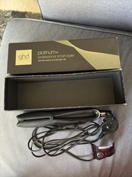 GHD Platinum+ Professional Smart Styler