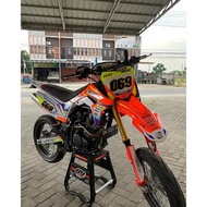 decal sticker motor crf 150L putih orange keren terbaru free reques