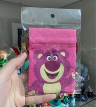 日本絕版迪士尼100週年紀念勞蘇三眼仔收納小束袋。巴斯光年彈弓狗 紅心馬 礦工 朔克天王 叉叉 小叉 吱吱企鵝 胡迪鎖匙扣扭蛋。Pixar 火腿豬ham Toy Story 3彈簧狗泡泡龍。草莓熊Ch