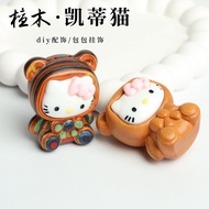 9.18-Creative New Style Gold Sandalwood Carving Cute Healing kt Cat Wooden Crafts Keychain Pendant B