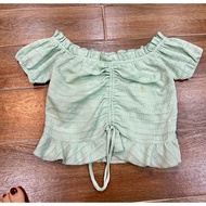 Urban revivo off-the-shoulder crop top, beautiful quality, size S
