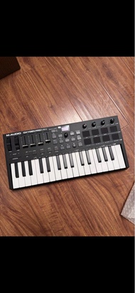 M-Audio Oxygen Pro Mini MIDI 鍵盤