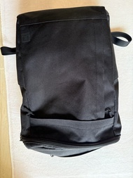 MORAL 黑色背包 背囊 Backpack