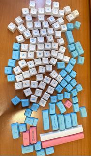 奶蓋鍵帽126粒，xda高度，pbt材質