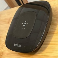 Belkin 藍芽接收器  Bluetooth receiver  可用以下接駁綫去連接音響設備：光纖(optical)或 coaxial (copper) 或3.5mm綫。 可NFC。 連原裝火牛（