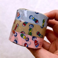 Classiky Kokeshi-chan masking the same color 8