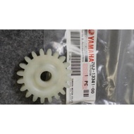 VIRAGO XV250 OIL PUMP GEAR IDLE , 4T ENGINE OIL (YAMAHA100%ORIGINAL) 2UJ-13341-00