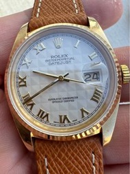 18k金錶，稀有🌕金字塔羅馬字奶面✅ 勞力士Rolex 18K Yellow Gold   Datejust  16018  ✅not 1218 18038 18238 18388✅ 原裝冇打磨✅ 3035機芯-狀態極好✅ 實體交收🏠保證原裝正貨✅