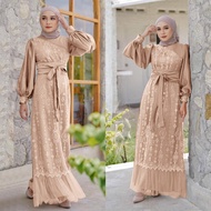 ABAYA GAMIS MX RONA (XL) BAHAN TILE MUTIARA KOMBINASI TILE POLOS DALAMAN FURING BELAKANG FULL MOSCRAPE FREE TALI PINGGANG ADA KARET BELAKANG DAN SLETING BELAKANG (XL) LD110CM PJG135CM(L) LD100CM PJG135CM