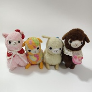 Second Hand Keychain Alpaca