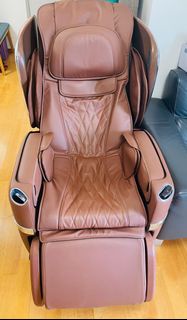 OSIM 天王四手按摩椅