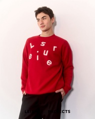 (Leisure Projects) Messy Logo Jumper เสื้อ Jumper ไหมพรมทรง over size ทอลาย ลายกราฟฟิค Messy Leisure
