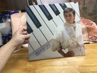 a941981 (A) 封套有黃斑 伸縮膠封住 全新未拆 周啓生 23 舊版 黑膠 Dominic Chow 12” Vinyl LP On the Whole Sealed with Shrink