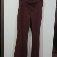 Ladies flare leggings