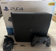 PS4 Slim 2TB SSD 黑色主機➕內置入滿海量遊戲開心玩，可以自己加減遊戲