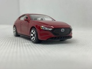 Mazda 3    1:64模型車