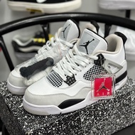 Air Jordan 4 "Military Black"