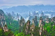 湖南湖北旅遊│張家界武陵源‧鳳凰古城‧天門山‧七十二奇樓‧岳陽樓‧黃鶴樓8日│魅力湘西秀.無購物.無自費│高雄出發