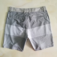 Quiksilver กางเกงชายหาดชายรวดเร็วแห้งวันหยุดริมทะเลกางเกงว่ายน้ำหลวมกางเกงห้าจุดกางเกงขาสั้นกระเป๋าค