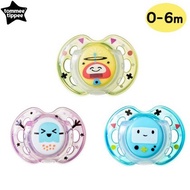 Tommee Tippee Air Style Orthodontic Soother with Hygiene Cover 0-6m (1pc)