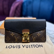 【舊愛新歡】LV PALLAS老花拚黑色牛皮長夾