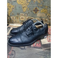 casual triple black 9uk