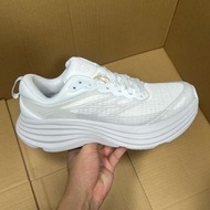 HOKA ONE ONE Bondi 8 Caged White白色