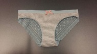 包平郵 $88/3PCS (BBC-087) 女裝內褲( S/M/L) 條子蕾絲拼接比堅尼款 前:混棉彈性面料 後:網紗 喱士 蕾絲花邊 Front: Cotton School Stripes Ba