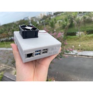 The box for Rasberry pi 5 uses a 12v external power source to make porridge according to the Mr Old 