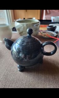 花蓮墨玉名家黃櫳賢兒子做的手工墨玉茶壺特殊造型茶壺羅敏郎