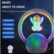 ATLAS Y-598 Angkasawan Yang Digantung Pembesar Suara Bluetooth Spaceman RGB Light Wayarles Subwufer 