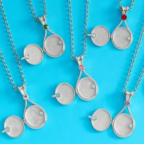 H2o-Just Add Water Shell Necklace Series Inlay 12 Colors Crystal Open Cover Pendant Locket Necklace 