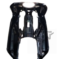 YAMAHA LC135 V1 CENTER COVER / INNER PANEL / INNER LEG SHIELD/MAIN COVER V1