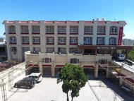 卡塔尼克飯店 (Hotel Nek Katra)