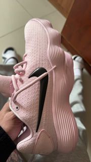 nike  Hyperdunk2017 low "pink foam"