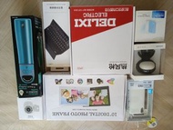 （全部全新）（每件100元）（可調溫50至650度）高溫熱風槍/10吋高清遙控電子相架/藍牙摺疊鍵盤/無線音樂幻彩藍牙828毫升運動水樽/高速強風隨身（可夾褲頭）降溫風扇/無線路由器/Miniso 無