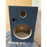 8 inch speaker Box